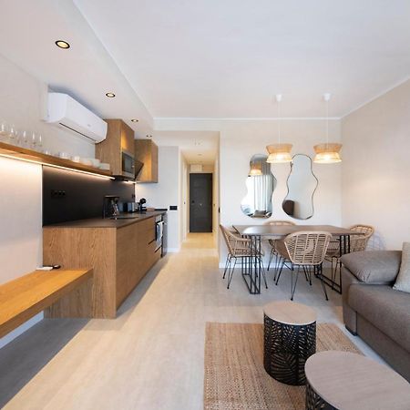 Apartamentos Marplana Castelldefels Buitenkant foto