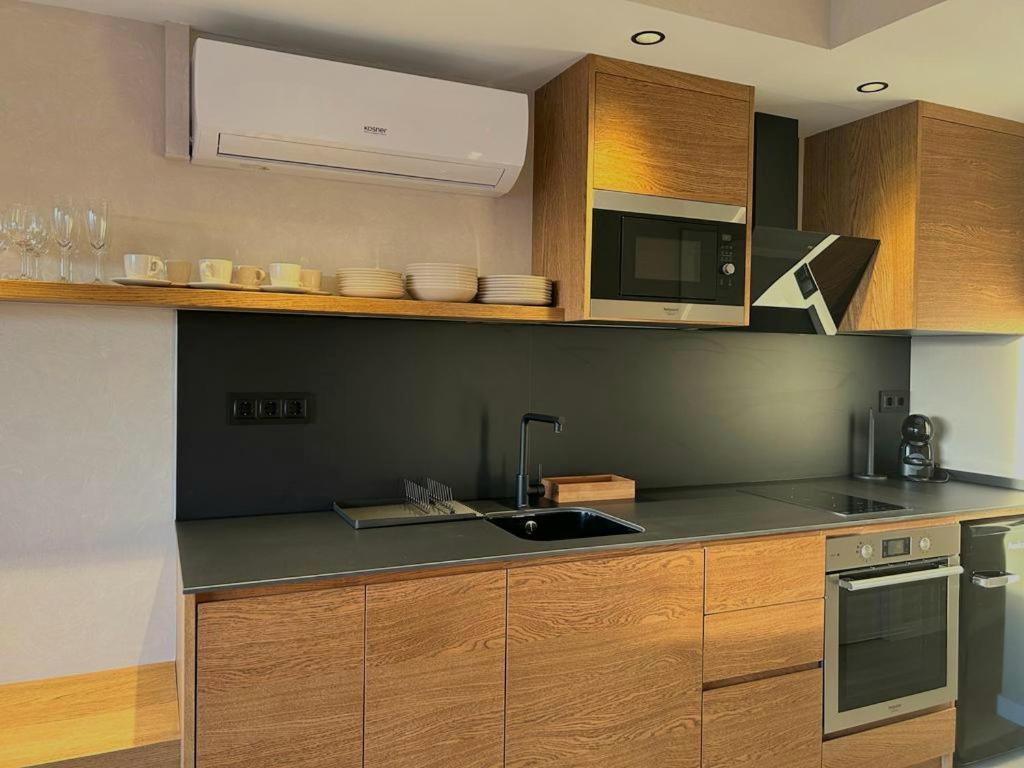 Apartamentos Marplana Castelldefels Buitenkant foto