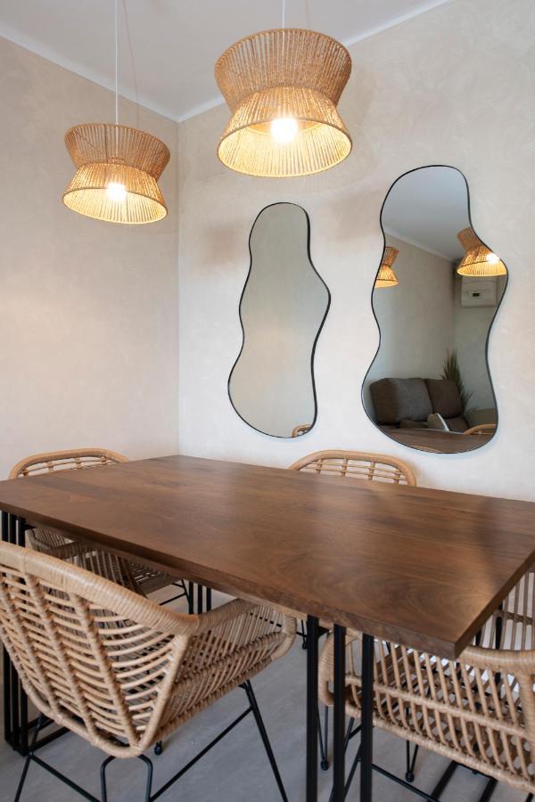 Apartamentos Marplana Castelldefels Buitenkant foto