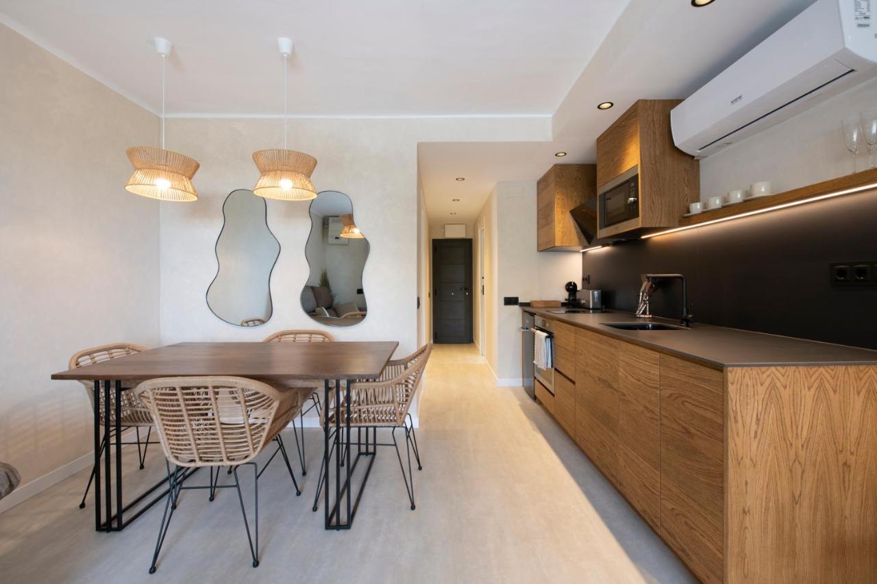 Apartamentos Marplana Castelldefels Buitenkant foto