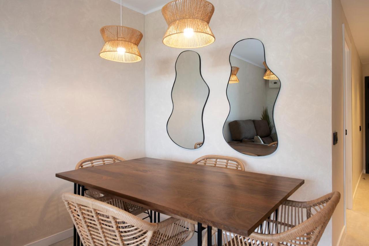 Apartamentos Marplana Castelldefels Buitenkant foto